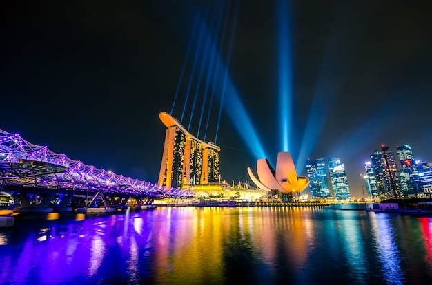 廣州珠江夜景游船攻略