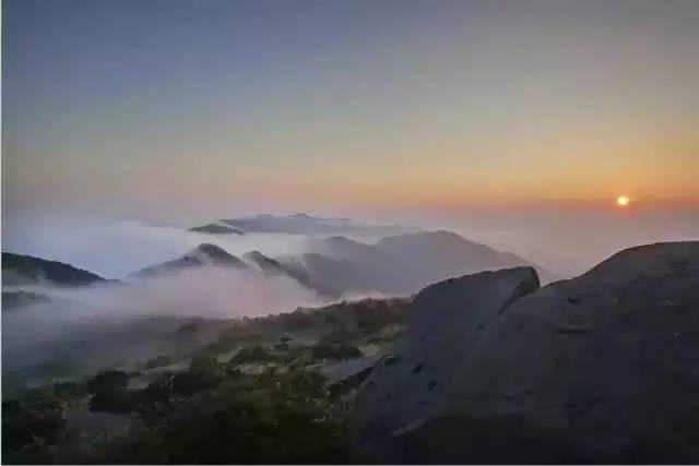 蜂密山旅游攻略