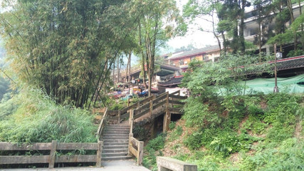 峨眉山自主游攻略