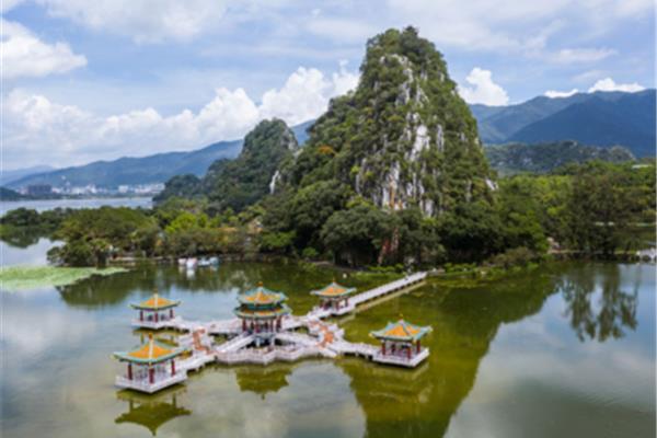 廣東肇慶哪里好玩的地方 請(qǐng)問(wèn)一下肇慶有哪些好玩的地方