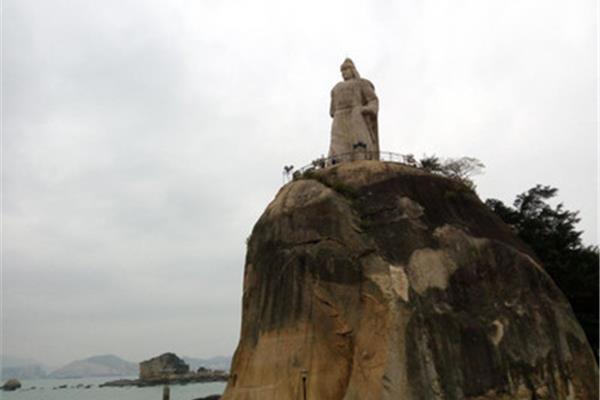 十月的廈門(mén)好玩的地方 福建廈門(mén)最好玩的地方是哪里。